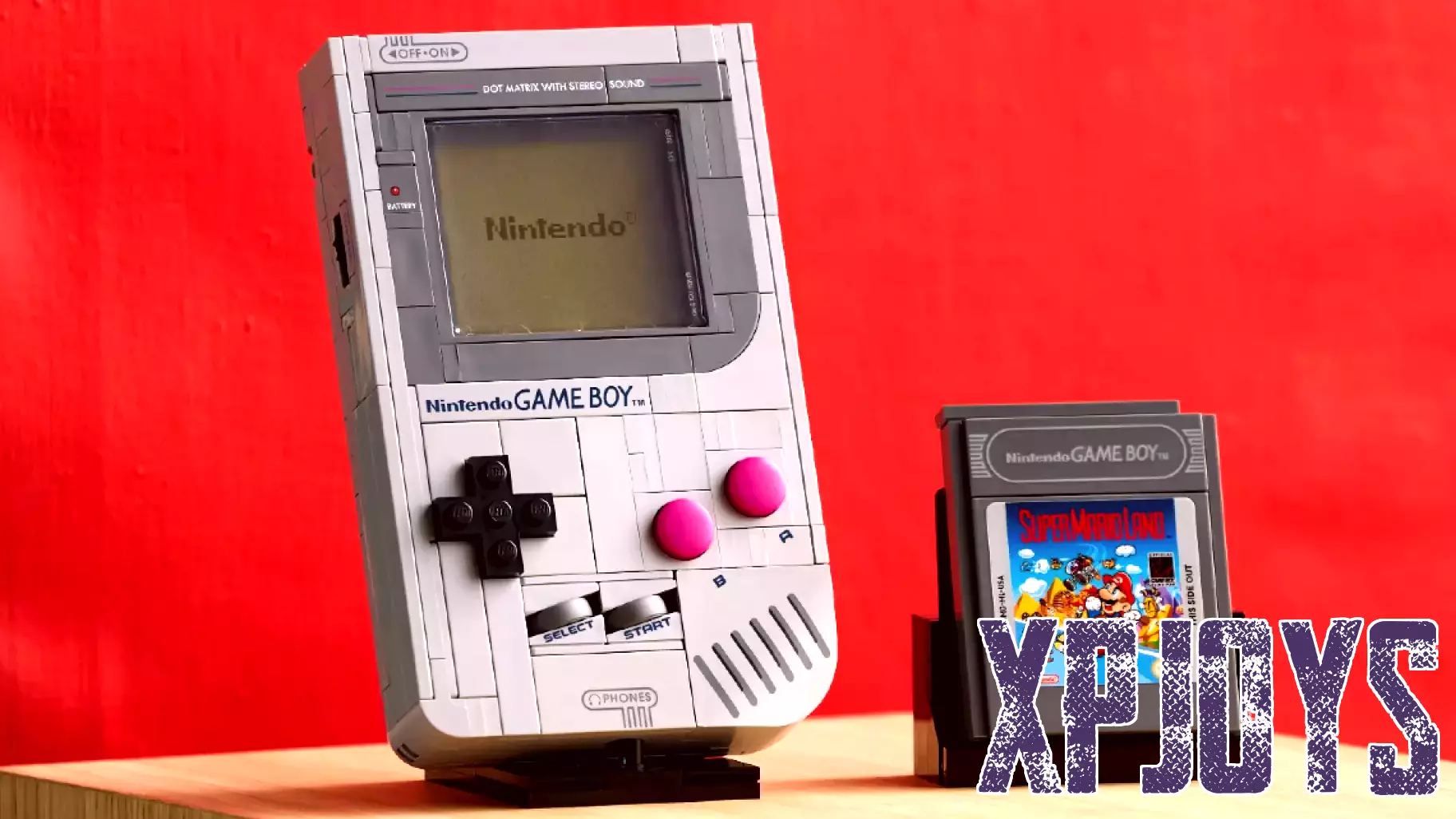 LEGO's Game Boy Set Receives Enthusiastic Reception from Gamers